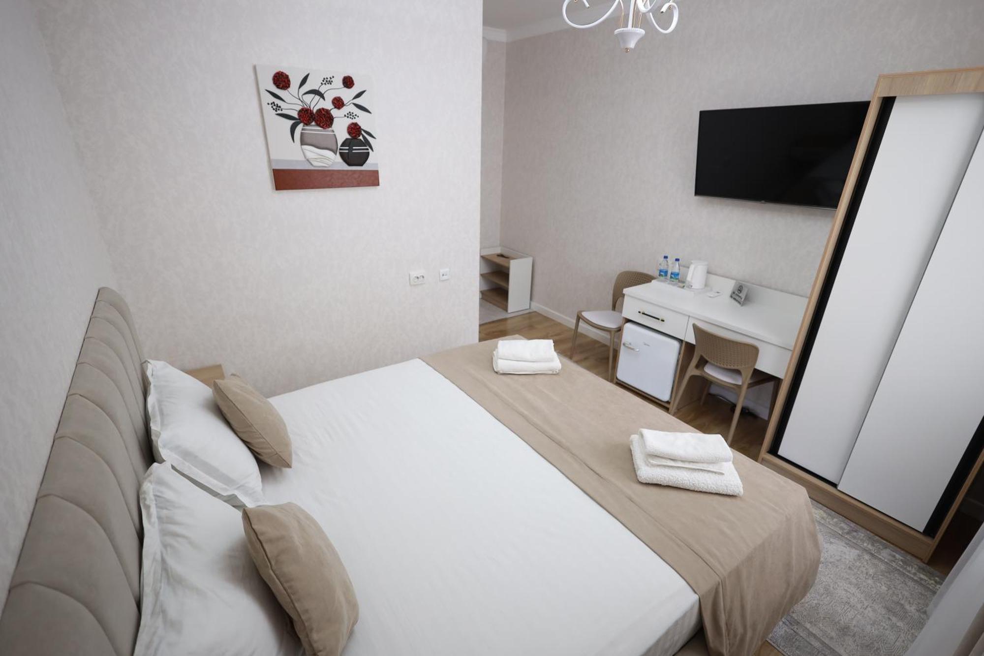 Ideal Hotel Nukus Buitenkant foto